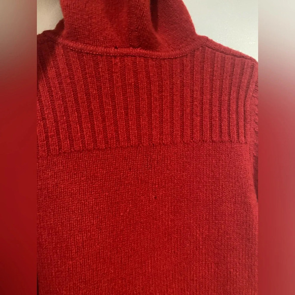 Lands end wool hooded red cardigan womens medium SMALL HOLES - Picture 5 of 12